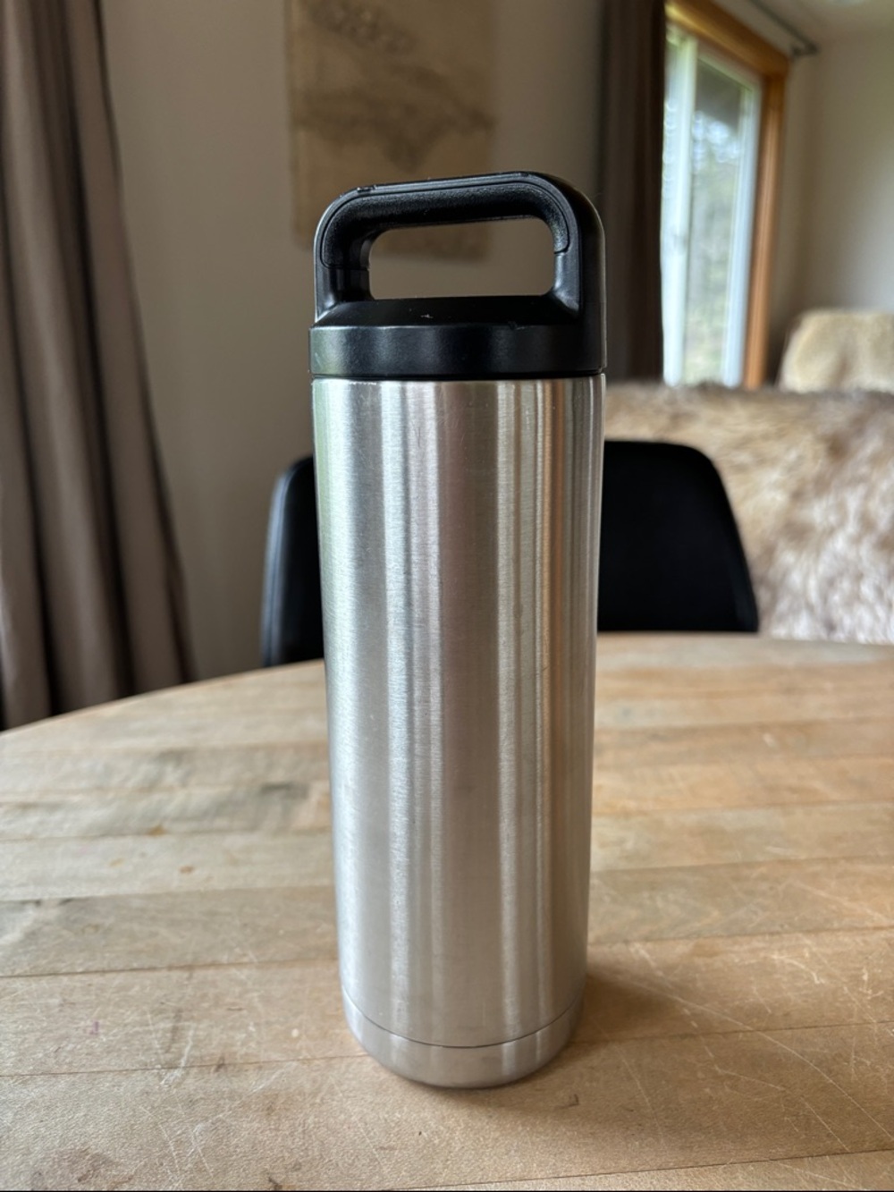 Stainless Yeti Rambler - Picture 4 of 6